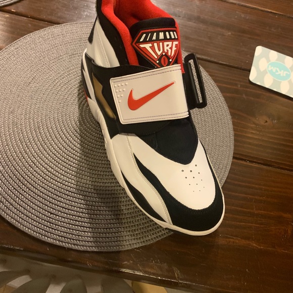 Air diamond turf Dion Sanders - Picture 3 of 7